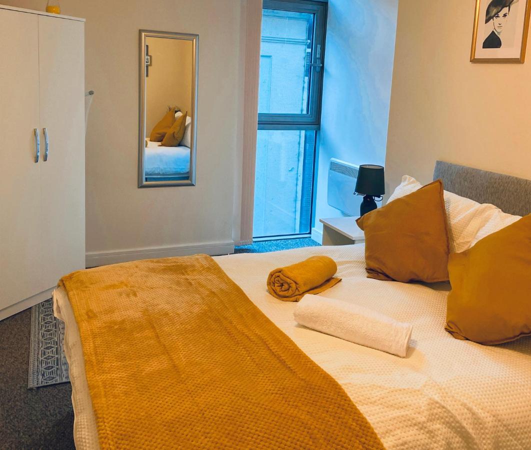 Stylish Two Bed In The Heart Of The City Birmingham Exteriör bild